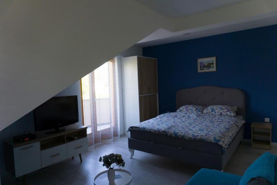 Apartments Ena Trebinje Exterior photo